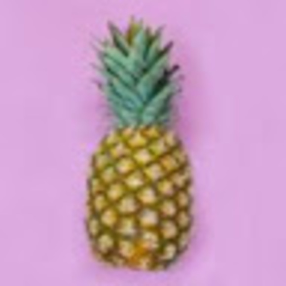 Meet your Posher, Alexis - Picture 1 of 1